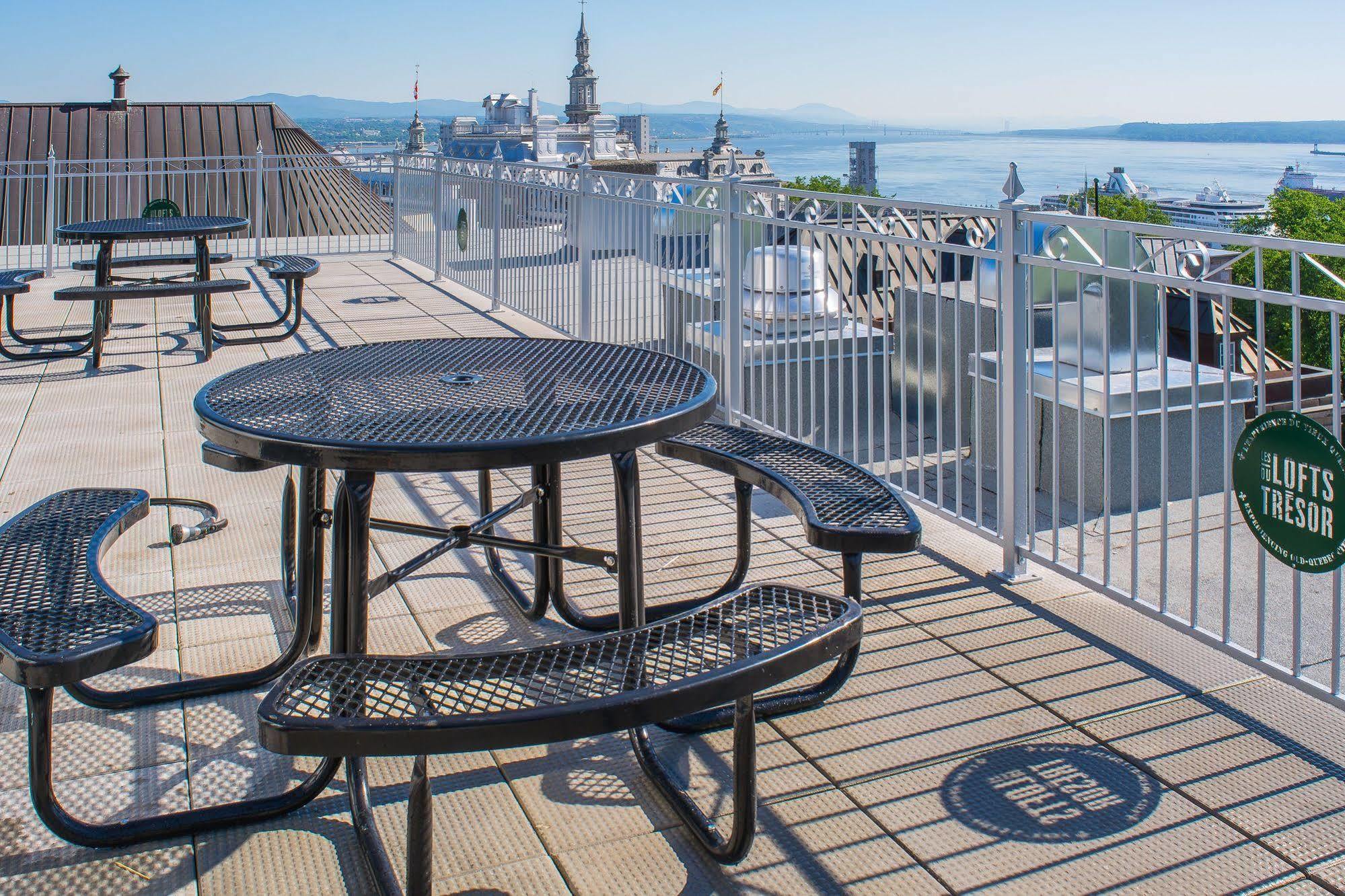 Les Lofts Du Tresor - Par Les Lofts Vieux-Quebec Lägenhet Exteriör bild